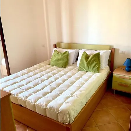 Eden View Apartment *